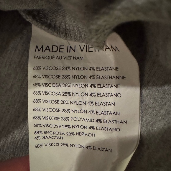 NWOT Club Monaco Snap-Back Top Heather Gray Sz S Elevated Athleisure - Picture 7 of 9